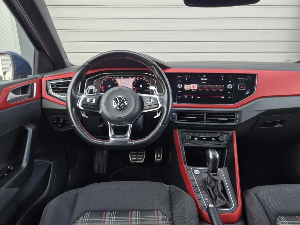 Volkswagen Polo 2.0 TSI GTI 260PK uit 2020, foto 14