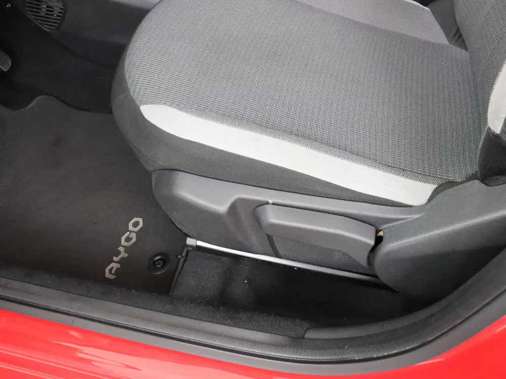 Toyota Aygo 1.0 VVT-i x-play uit 2021, foto 15