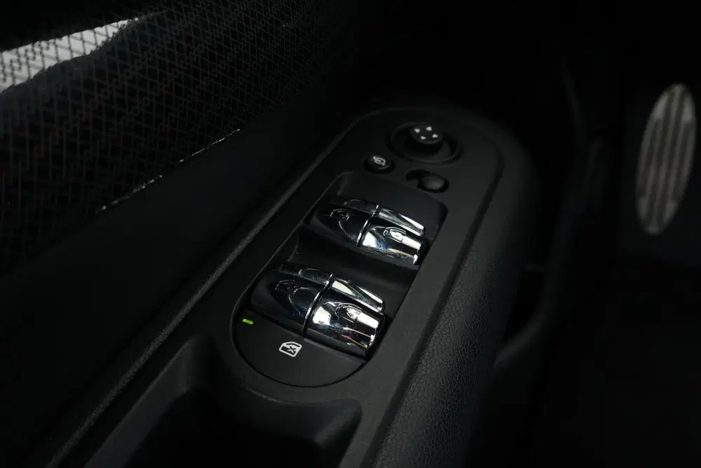 Mini Clubman Cooper S Hammersmith uit 2020, foto 15
