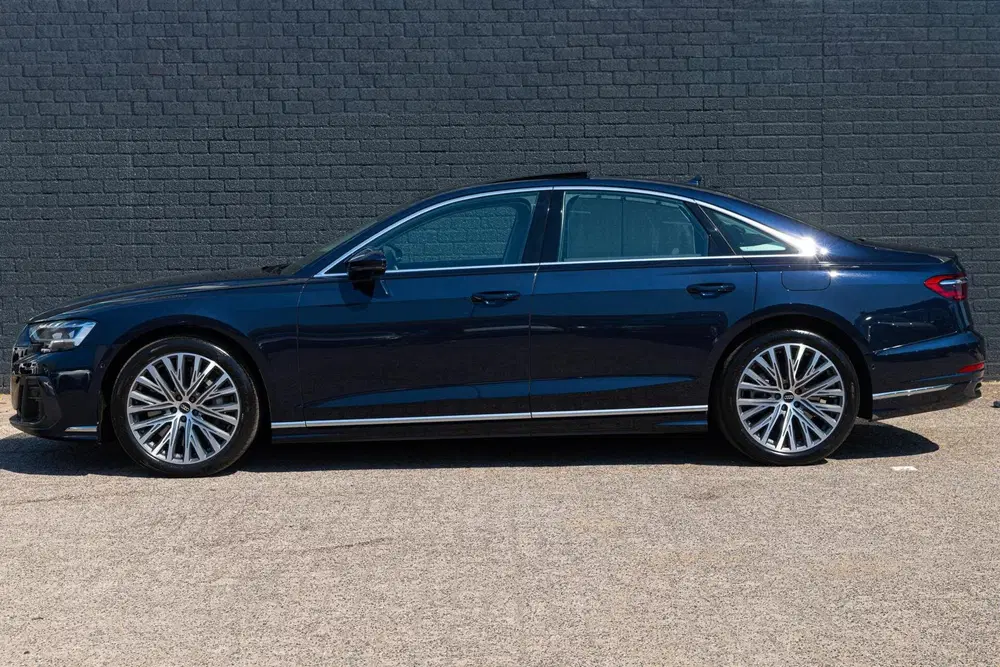 Audi A8 60 TFSI e quattro PANO MASSAGE HEAD UP B&O uit 2024, foto 4