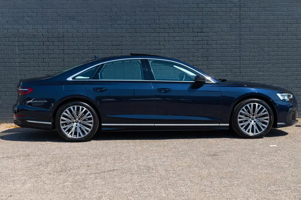 Audi A8 60 TFSI e quattro PANO MASSAGE HEAD UP B&O uit 2024, foto 7