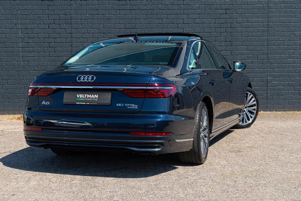 Audi A8 60 TFSI e quattro PANO MASSAGE HEAD UP B&O uit 2024, foto 9