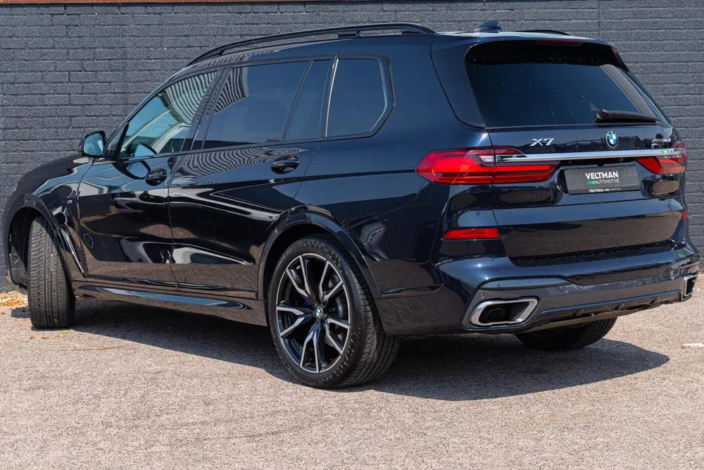 BMW X7 xDrive30d High Executive PANO TREKHAAK CO uit 2020, foto 5