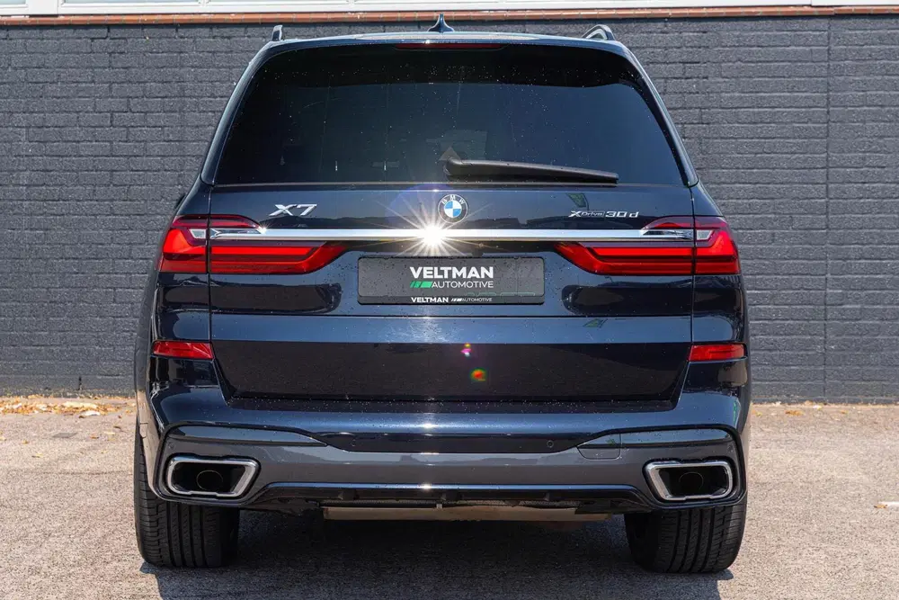 BMW X7 xDrive30d High Executive PANO TREKHAAK CO uit 2020, foto 7