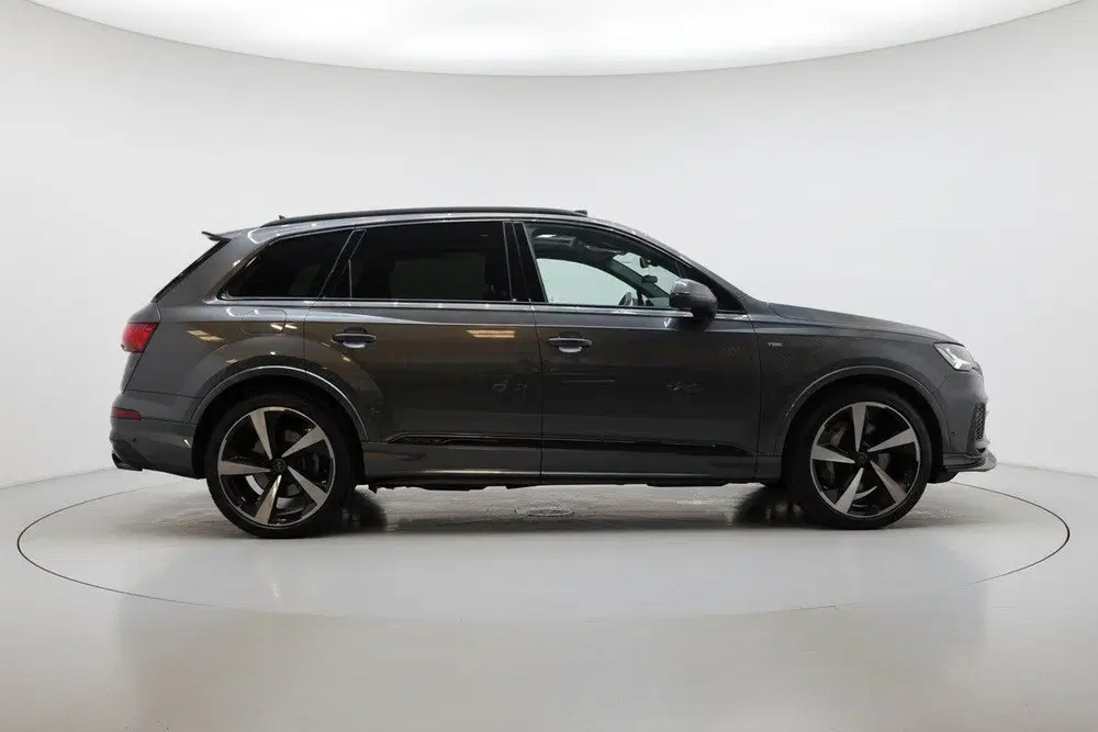 Audi Q7 55 TFSI e quattro 3x S LINE PANO VIRTUAL M uit 2021, foto 4