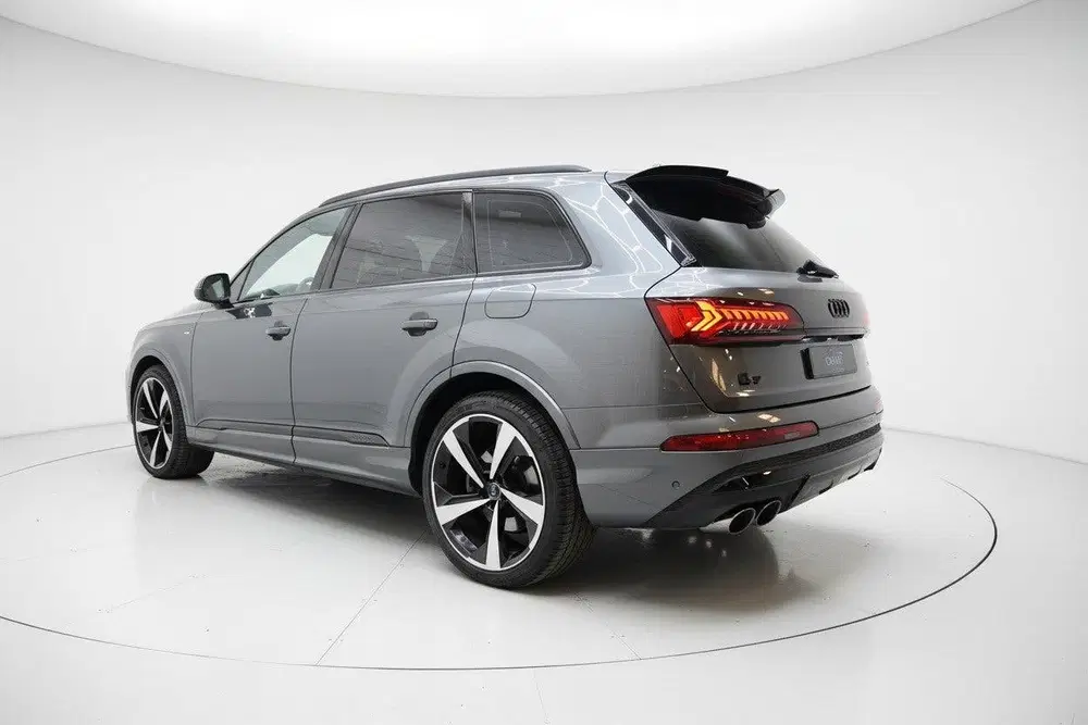 Audi Q7 55 TFSI e quattro 3x S LINE PANO VIRTUAL M uit 2021, foto 6