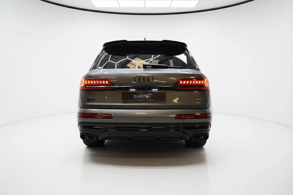 Audi Q7 55 TFSI e quattro 3x S LINE PANO VIRTUAL M uit 2021, foto 7