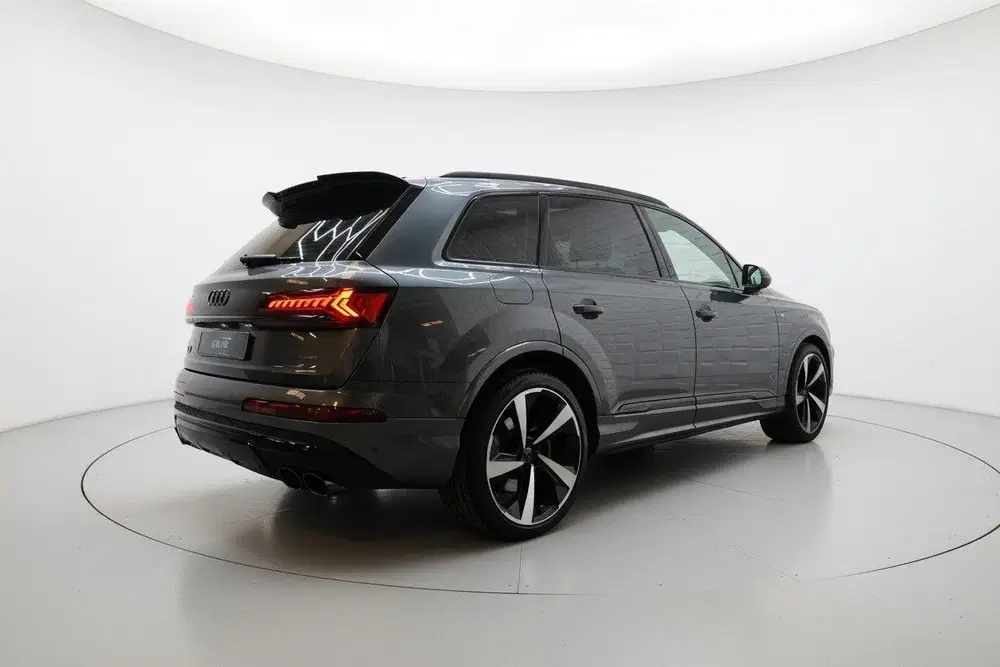Audi Q7 55 TFSI e quattro 3x S LINE PANO VIRTUAL M uit 2021, foto 8
