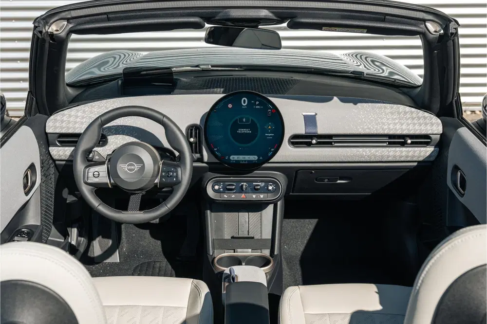Mini Cabrio Cooper C Automaat uit 2026, foto 5