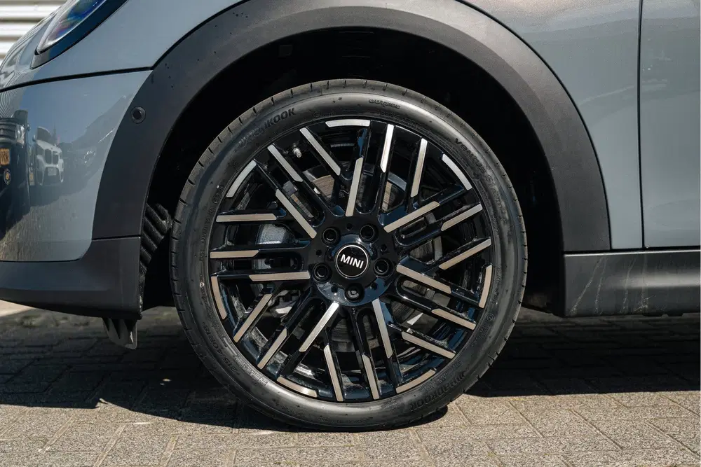 Mini Cabrio Cooper C Automaat uit 2026, foto 9
