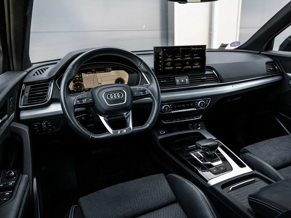 Audi Q5 50 TFSI e S edition Competition uit 2023, foto 8