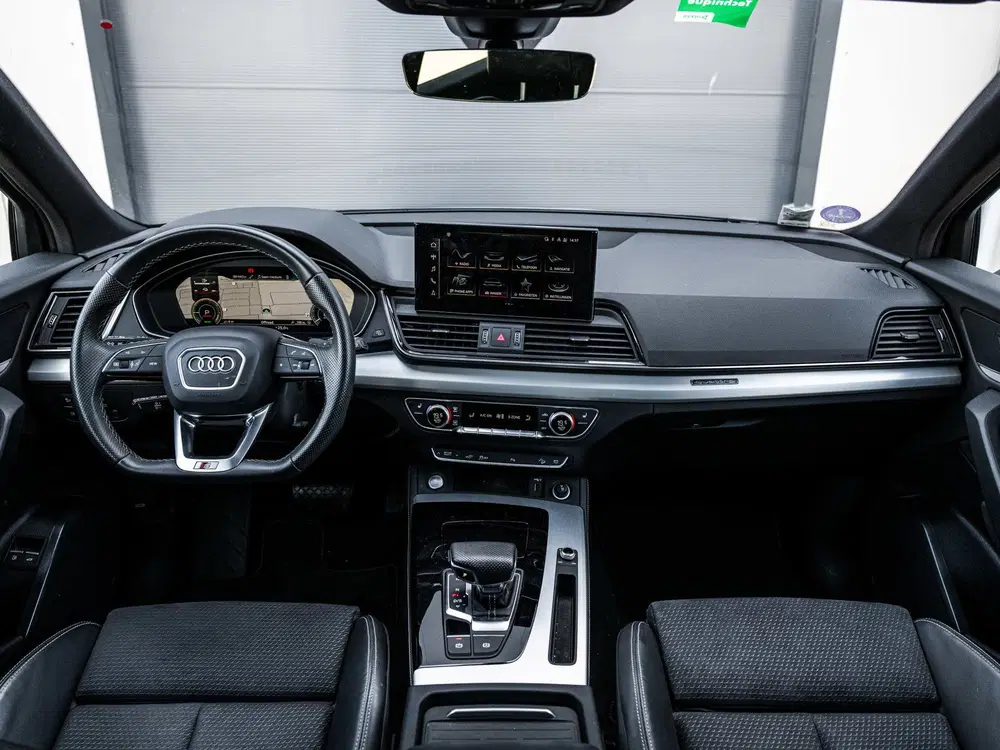 Audi Q5 50 TFSI e S edition Competition uit 2023, foto 9