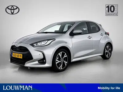 Toyota Yaris 1.5 Hybrid 115 Dynamic Comfort Pack uit 2025