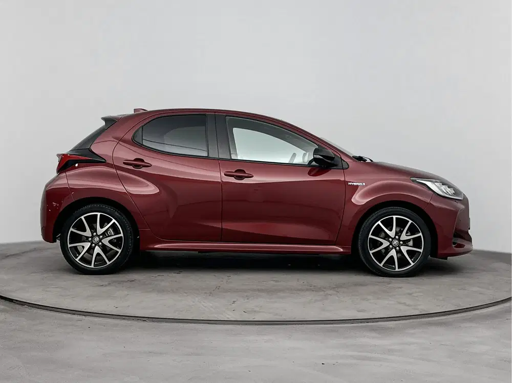 Toyota Yaris 1.5 Hybrid Executive uit 2021, foto 14