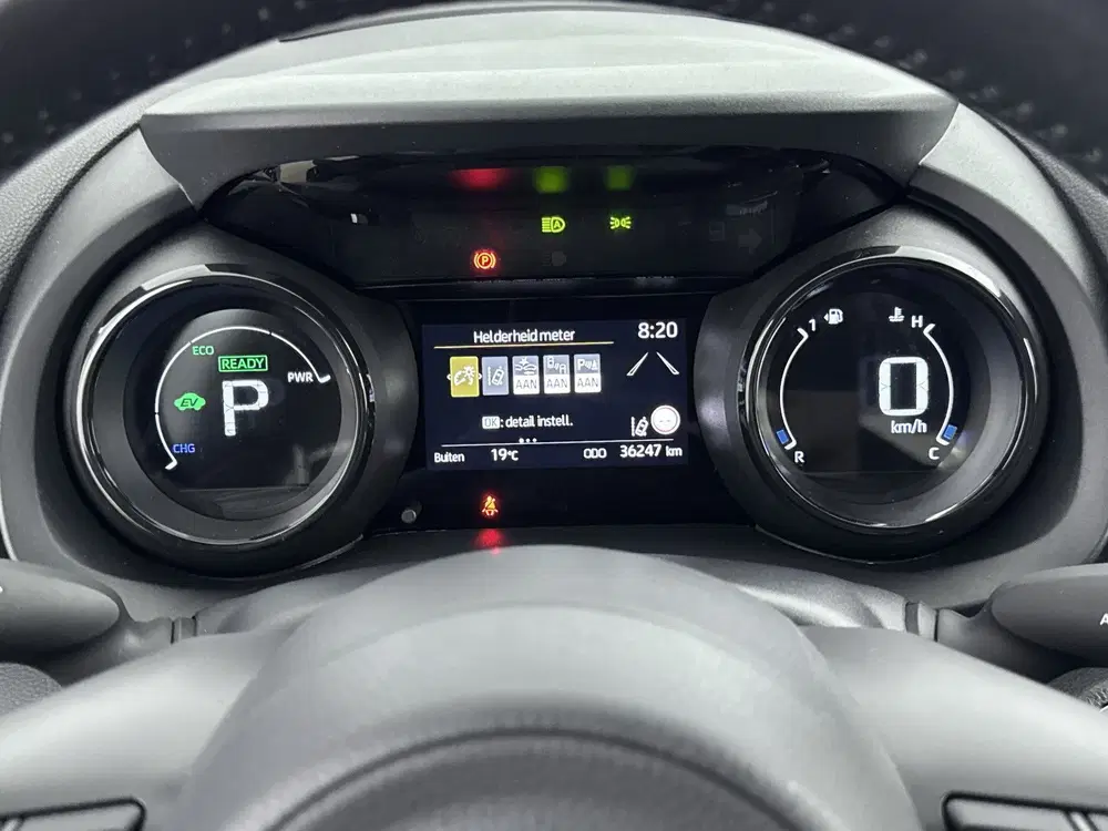 Toyota Yaris 1.5 Hybrid Executive uit 2021, foto 5