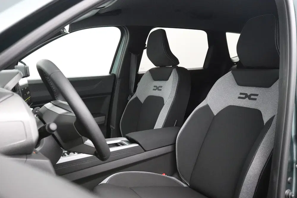 Dacia Bigster 1.8 Hybrid 155 Journey uit 2026, foto 7