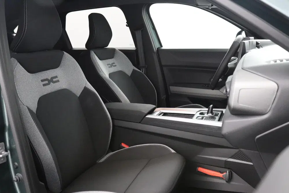 Dacia Bigster 1.8 Hybrid 155 Journey uit 2026, foto 9