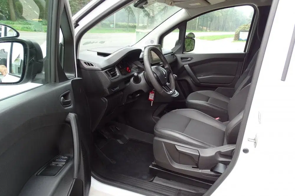 Renault Kangoo 1.5 Blue dCi Comfort NAVI TREKHAAK 1e eig uit 2023, foto 6