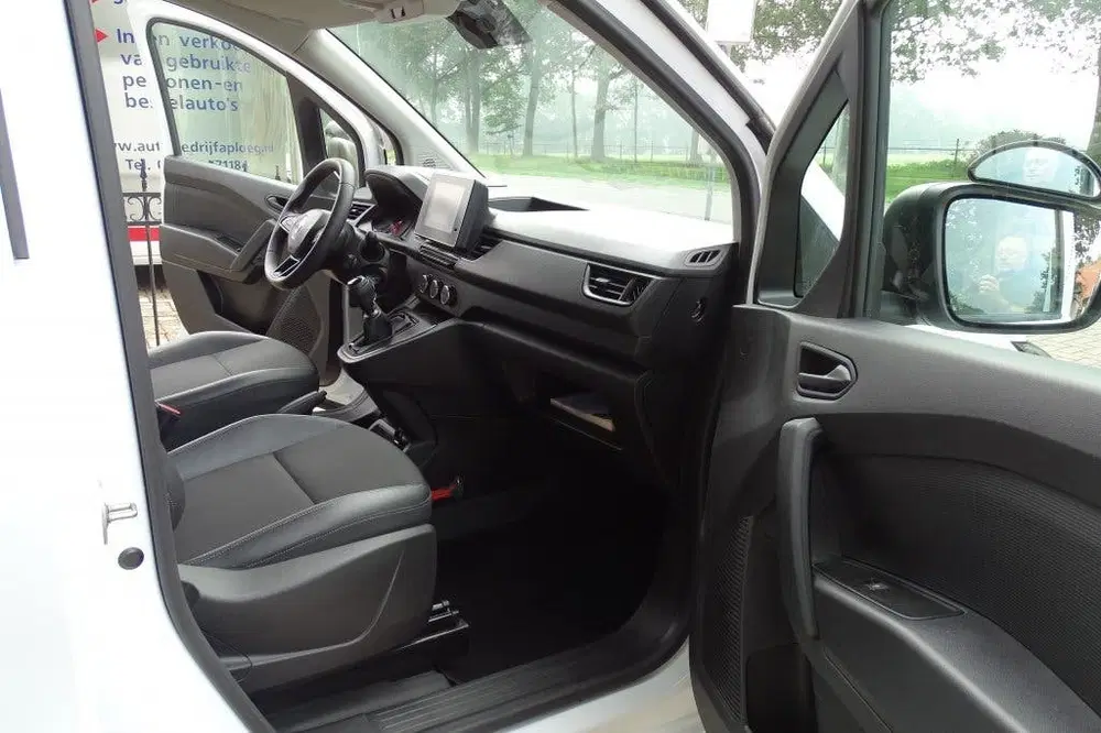 Renault Kangoo 1.5 Blue dCi Comfort NAVI TREKHAAK 1e eig uit 2023, foto 7
