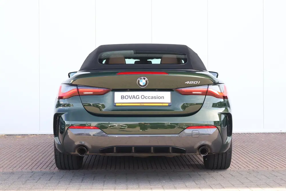 BMW 4-serie 420i High Executive uit 2024, foto 10
