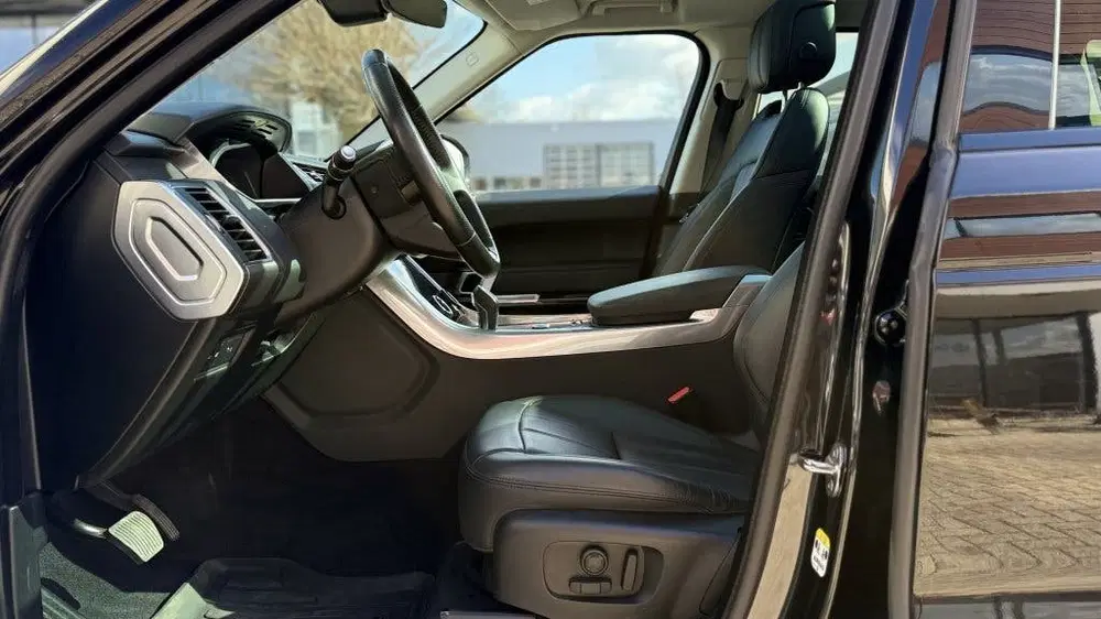 Land Rover Range Rover Sport P400e SE uit 2021, foto 7