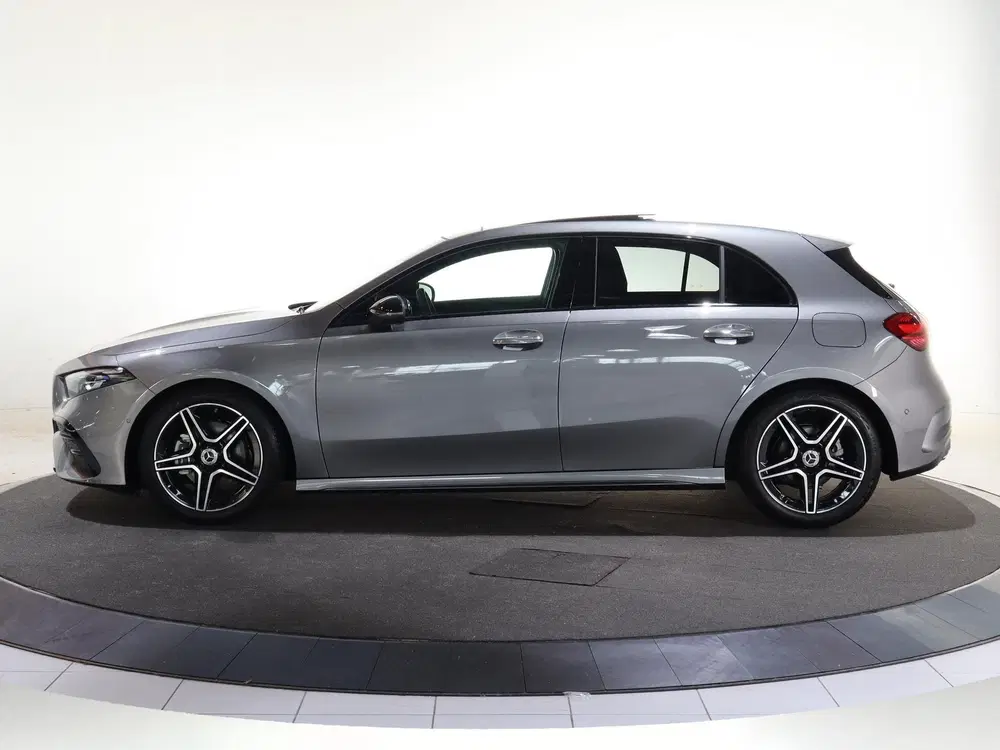 Mercedes-Benz A-Klasse 180 Business Solution AMG uit 2026, foto 5