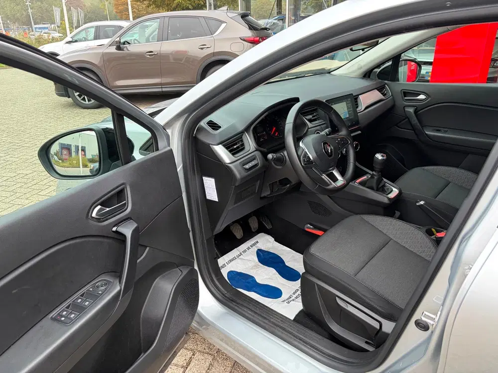 Renault Captur 1.0 TCe 90 evolution uit 2023, foto 3