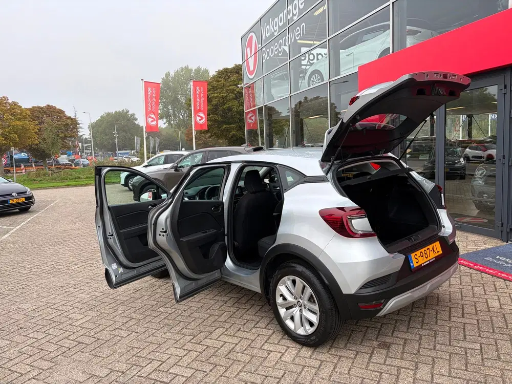 Renault Captur 1.0 TCe 90 evolution uit 2023, foto 5