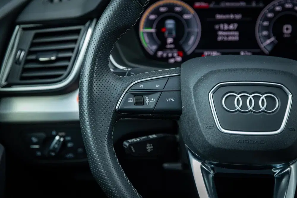Audi Q5 50 TFSI e S-Line Competition PANO MEMORY C uit 2023, foto 13