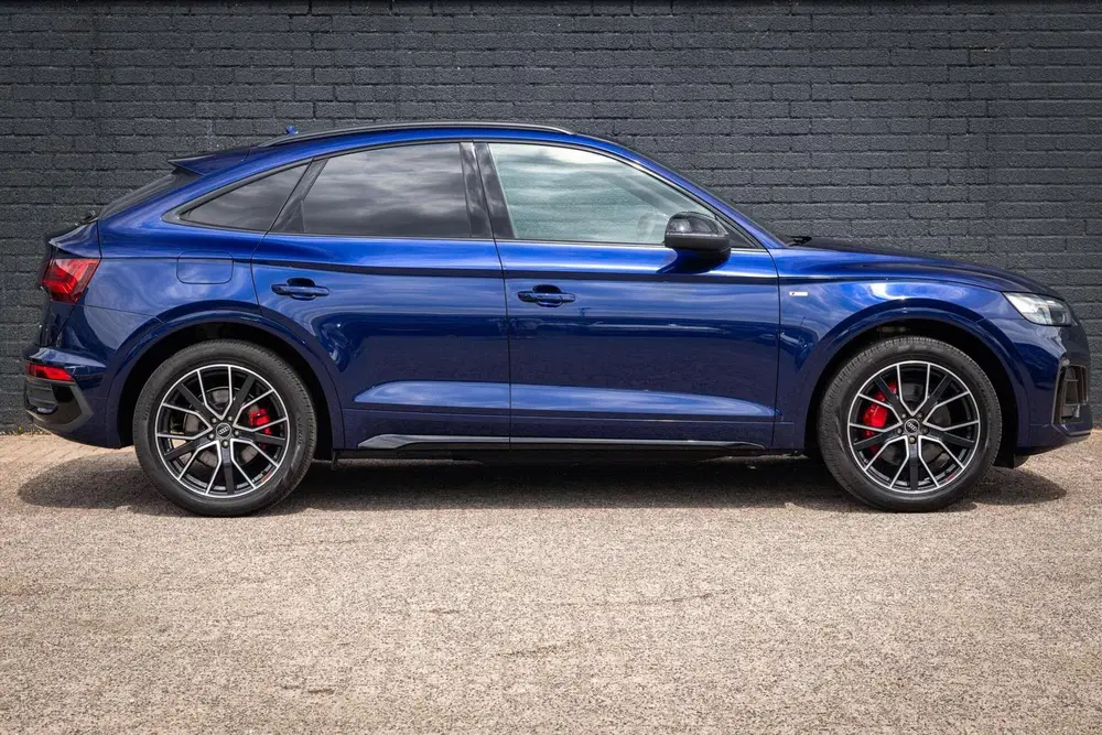 Audi Q5 50 TFSI e S-Line Competition PANO MEMORY C uit 2023, foto 9