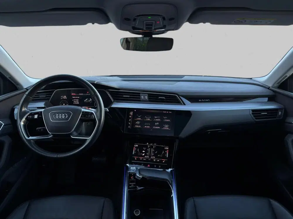 Audi e-tron E-tron 55 quattro 95 kWh (Goed OndH uit 2020, foto 2