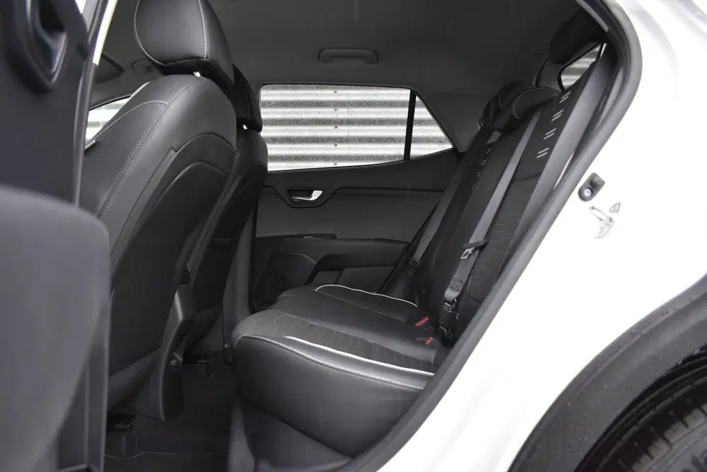 Kia Stonic 1.0 T-GDi MHEV GT-Line LED uit 2024, foto 6