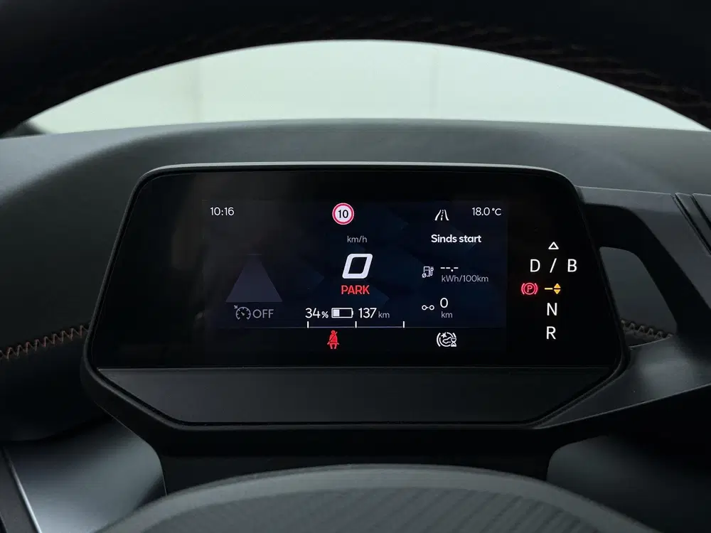 Cupra Born Essential 62 kWh uit 2022, foto 10