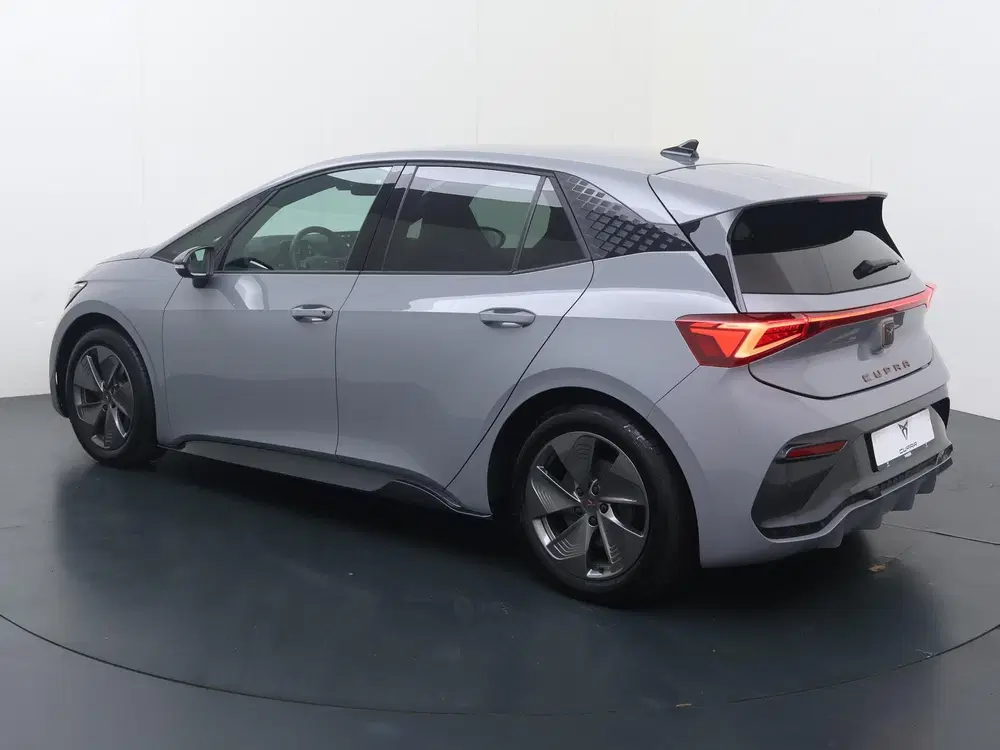Cupra Born Essential 62 kWh uit 2022, foto 4
