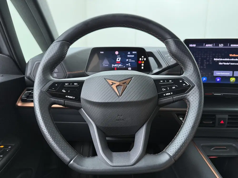 Cupra Born Essential 62 kWh uit 2022, foto 8