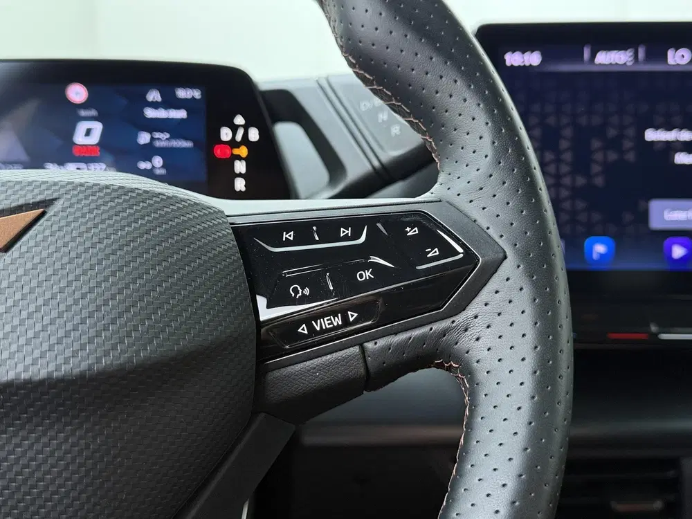 Cupra Born Essential 62 kWh uit 2022, foto 9