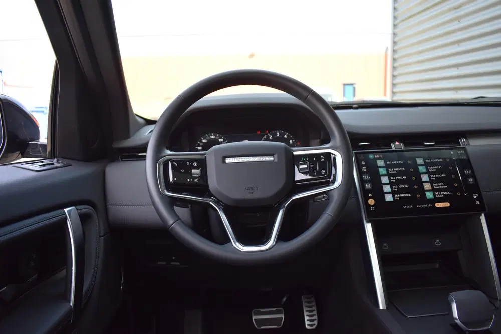 Land Rover Discovery Sport 1.5 P270e PHEV Dynamic HSE LED uit 2025, foto 12