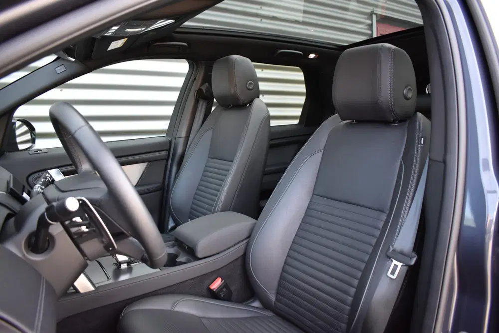 Land Rover Discovery Sport 1.5 P270e PHEV Dynamic HSE LED uit 2025, foto 3