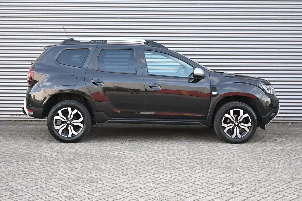 Dacia Duster 1.3 TCe Prestige uit 2022, foto 8