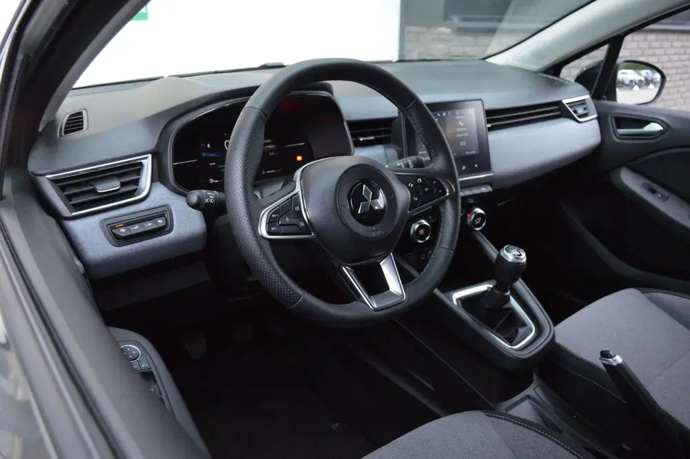 Mitsubishi Colt Carplay uit 2025, foto 3