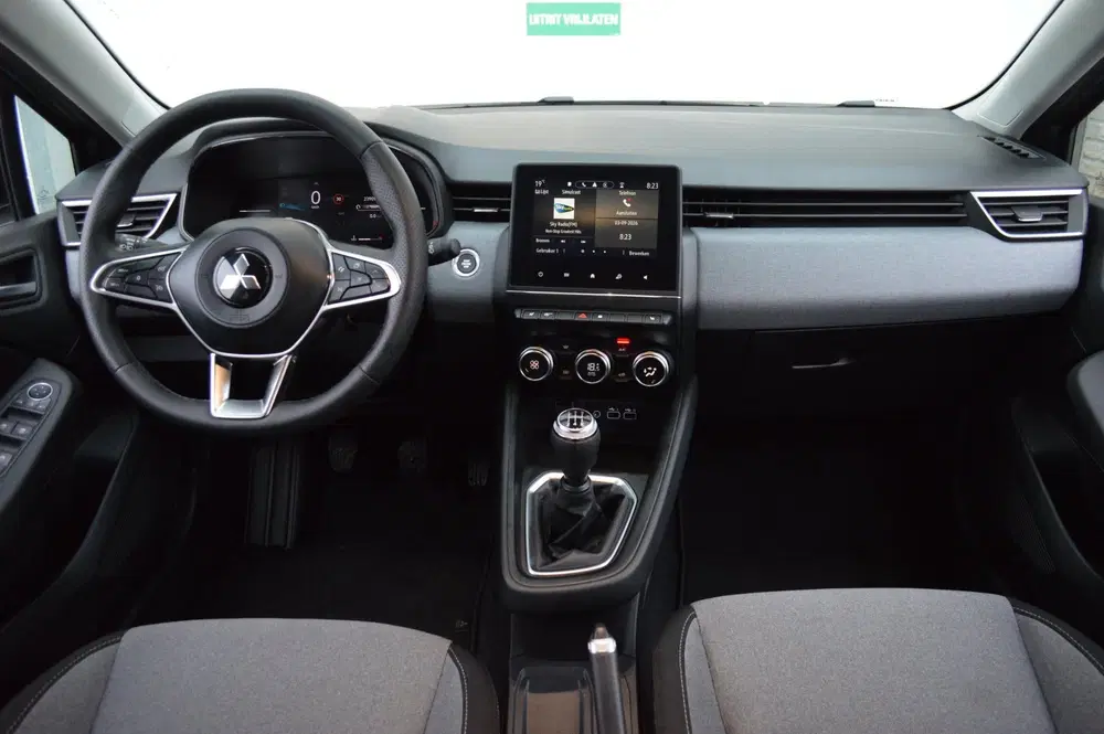 Mitsubishi Colt Carplay uit 2025, foto 7