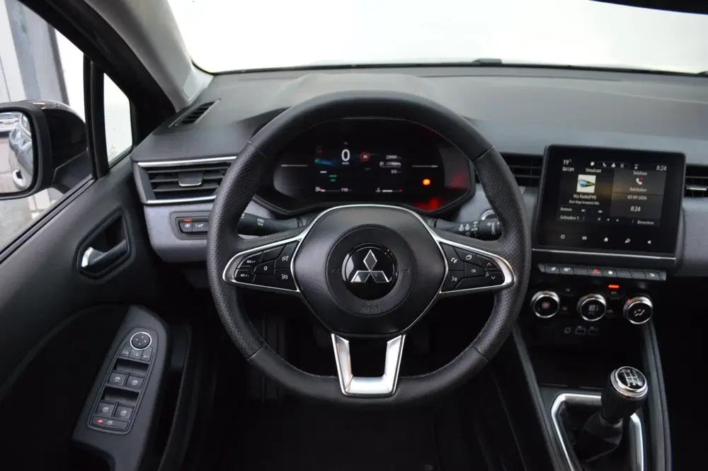Mitsubishi Colt Carplay uit 2025, foto 9