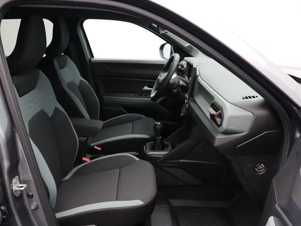 Dacia Duster mild hybrid 140pk extreme uit 2026, foto 14