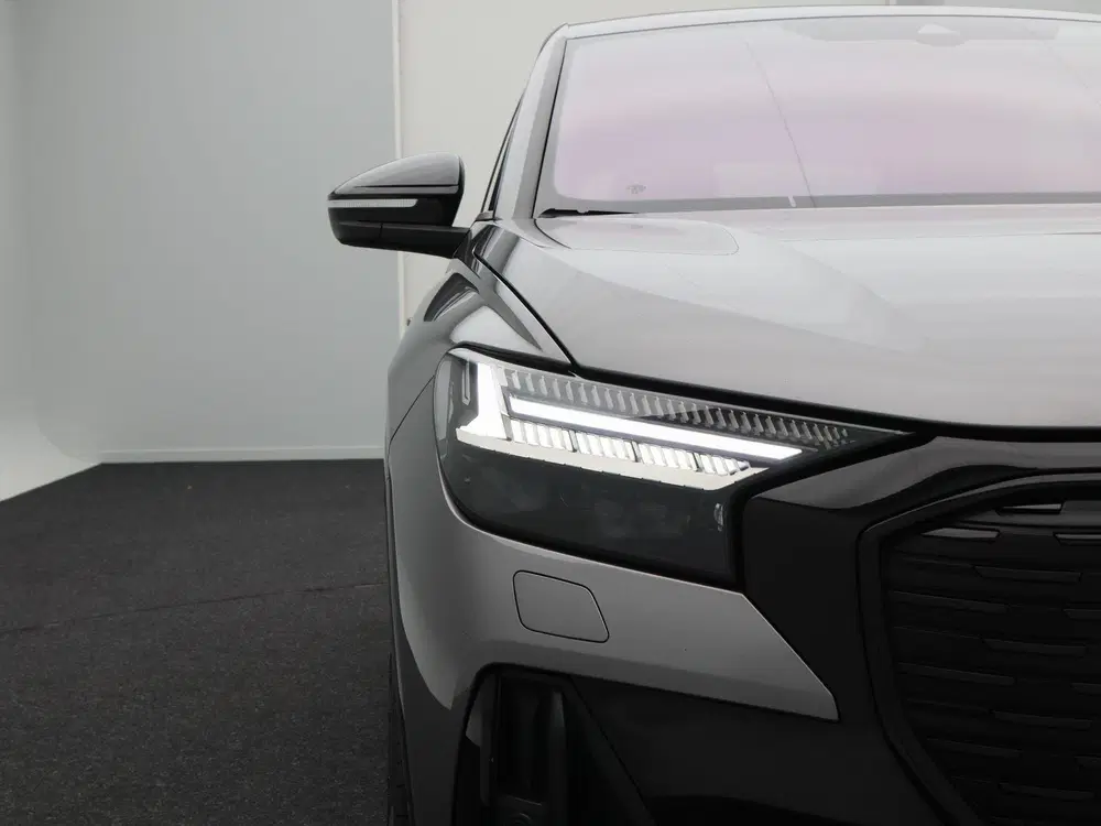 Audi Q4 e-tron 45 quattro S edition 82 kWh 286 Pk uit 2025, foto 11