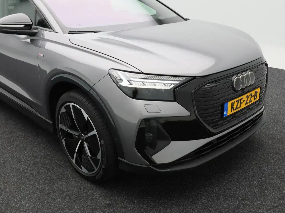 Audi Q4 e-tron 45 quattro S edition 82 kWh 286 Pk uit 2025, foto 13