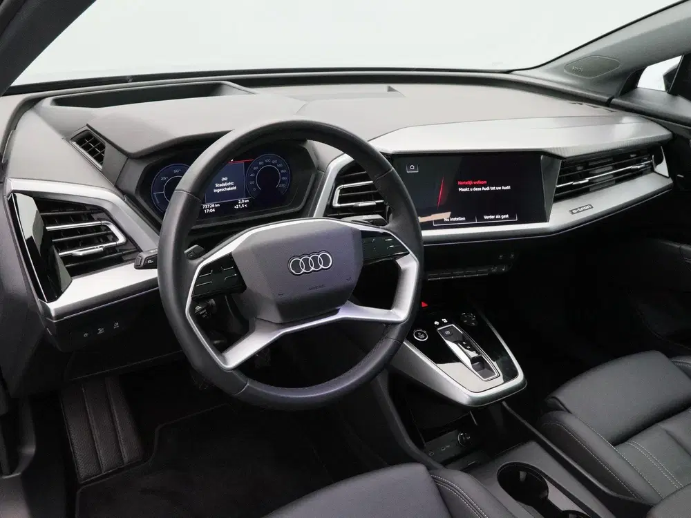 Audi Q4 e-tron 45 quattro S edition 82 kWh 286 Pk uit 2025, foto 3