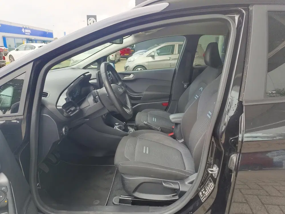 Ford Fiesta 1.0 EcoBoost Hybrid Active X uit 2022, foto 13