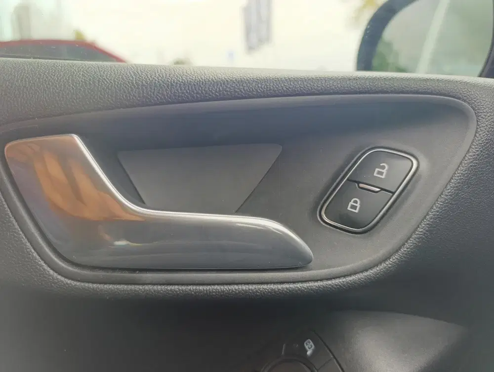 Ford Fiesta 1.0 EcoBoost Hybrid Active X uit 2022, foto 15