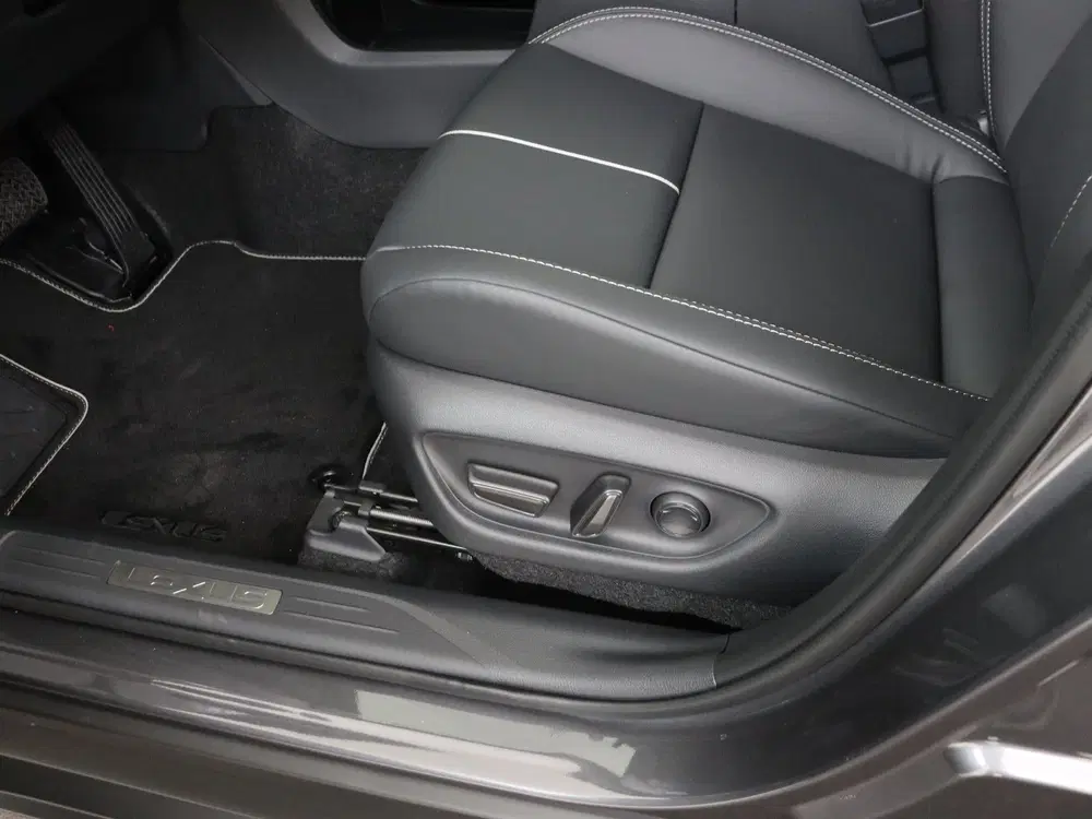 Lexus LBX Relax 2WD Advanced Pack uit 2026, foto 10