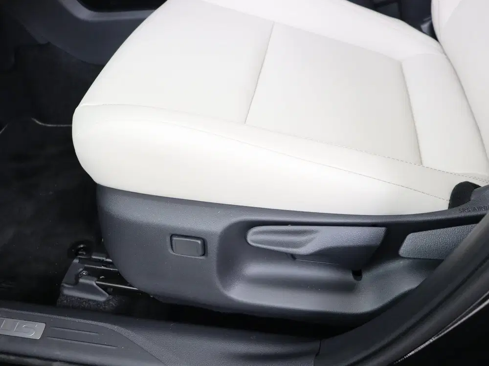 Lexus LBX Elegant 2WD Advanced Pack uit 2026, foto 11